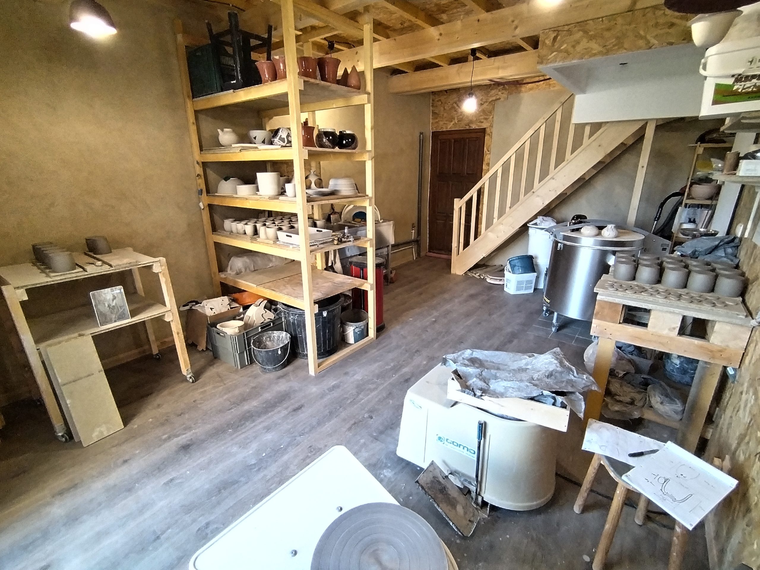 à l'atelier 1